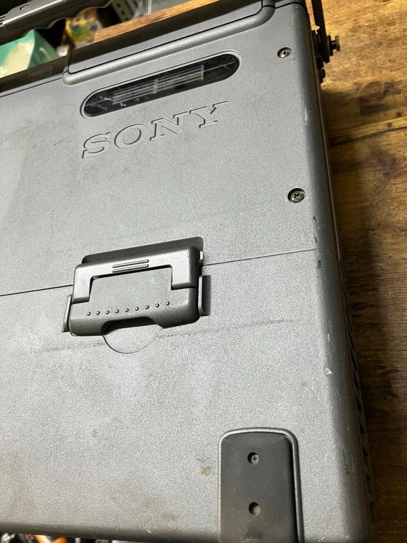 ベース SONY DSR-50