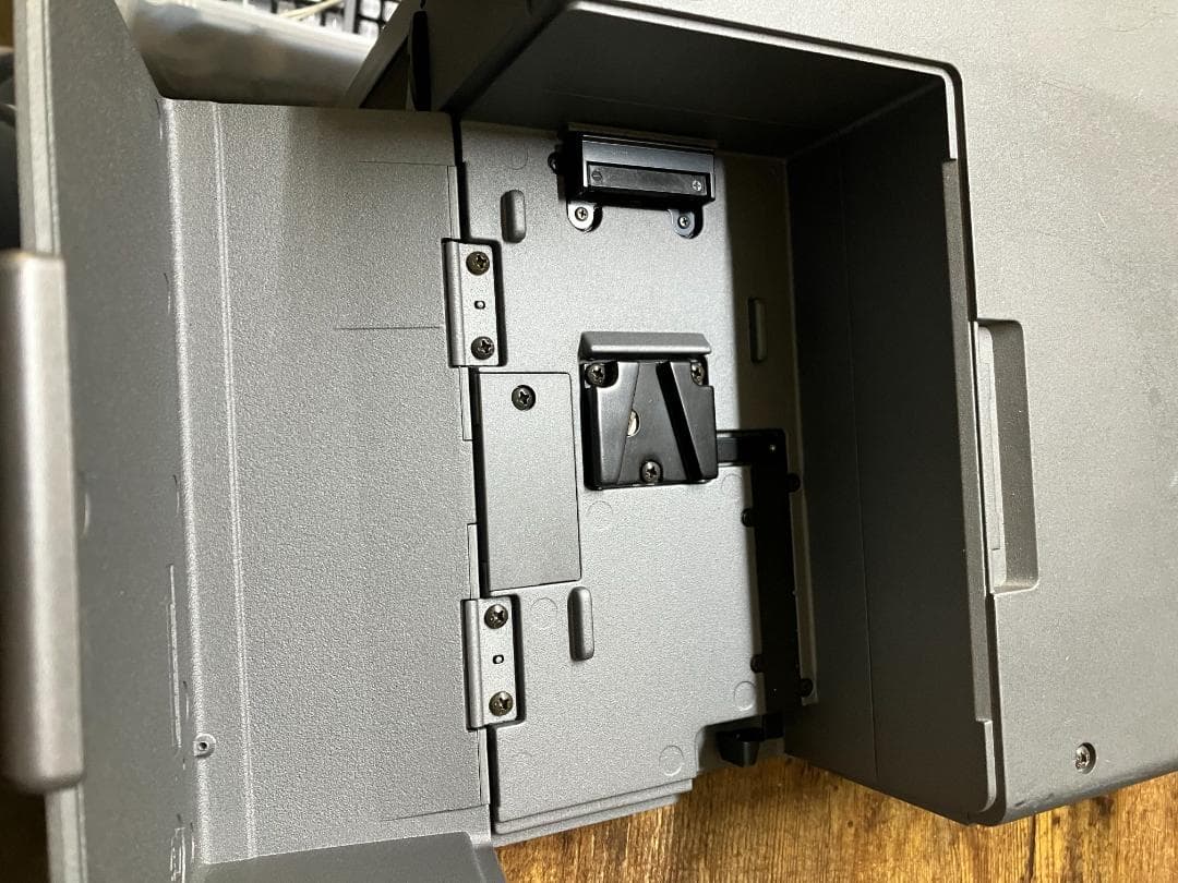 ベース SONY DSR-50