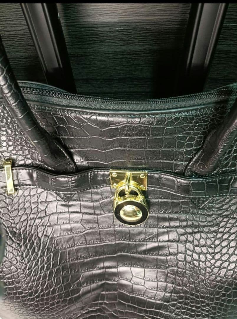 cooco クーコ　クロコ型押しキャリーカート　アルミハンドル　2way 黒