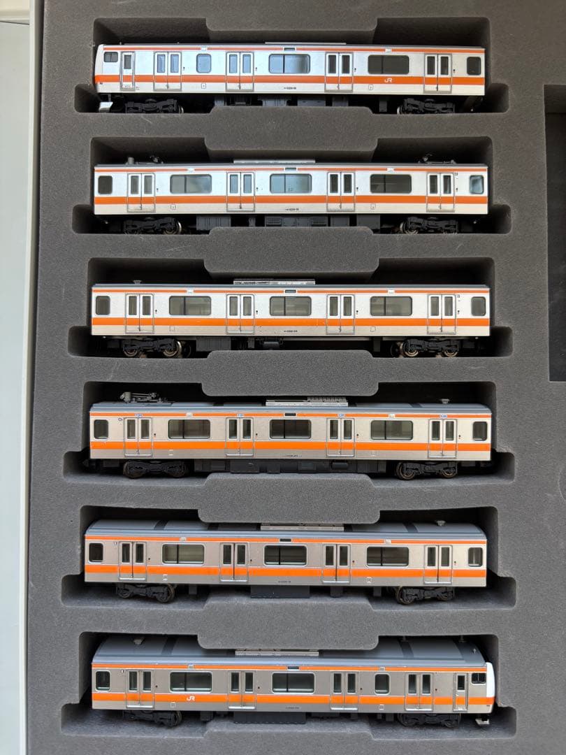 JR E233 0系通勤電車(中央線・H編成)セットA B