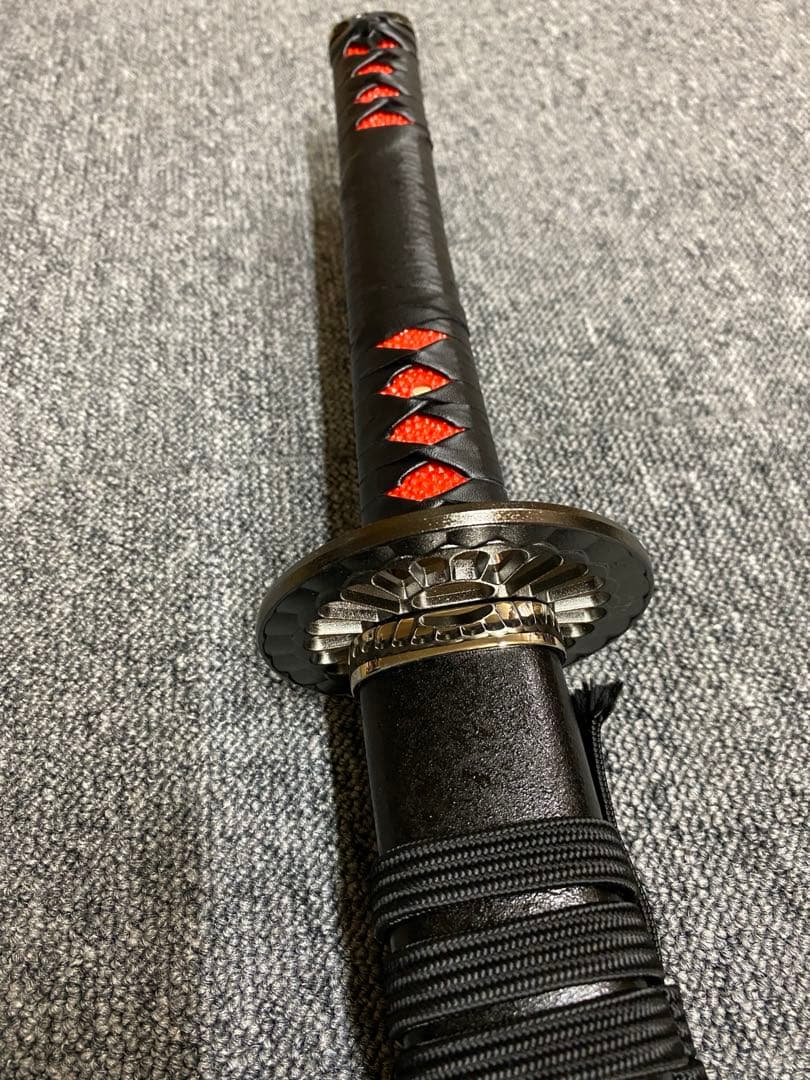 模造刀 黒刀 日輪刀 金属製