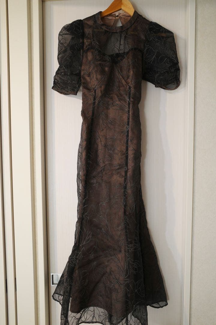 【a★】‼️値下げOK‼️Lilly Brown パフスリーブワンピ S