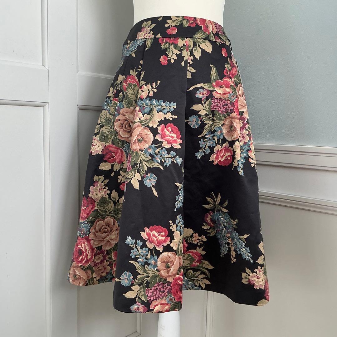 かなこエムズグレイシー セットアップ　38/40 タグに難ありスカート新品