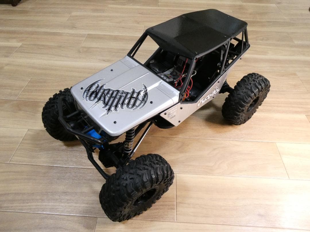 【再お値下げ】アキシャル　レイス WRAITH　電動４WD　ROCK RACER
