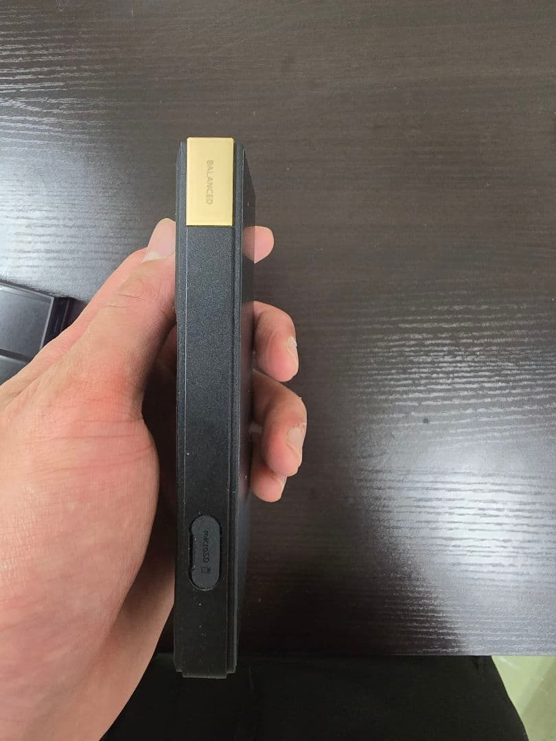 1月3日まで　美品　ウォークマン 64GB ZXシリーズ NW- ZX707