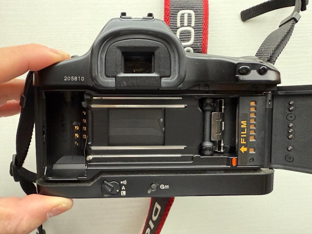 Canon EOS 1N フィルム一眼レフカメラ