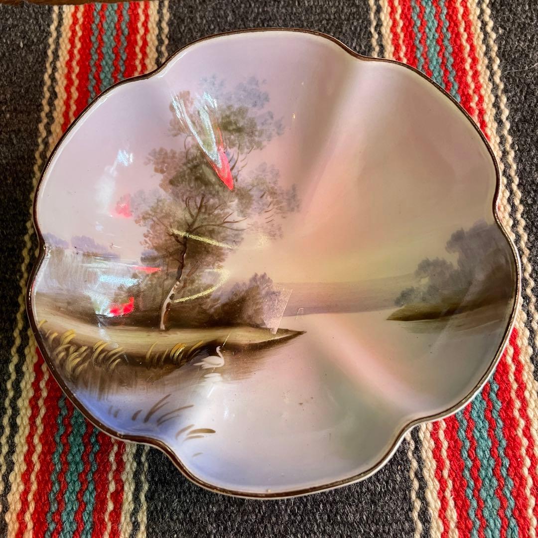 貴重品！オールドノリタケ　花びら型容器　ハンドペイント風景画アンティーク骨董明治