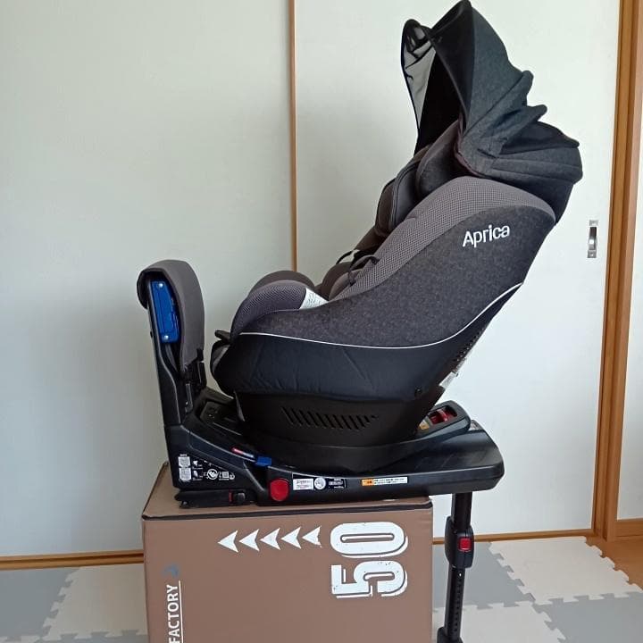 【1点限り✨】アップリカ　チャイルドシート クルリラプレミアム ビッテ⭐︎