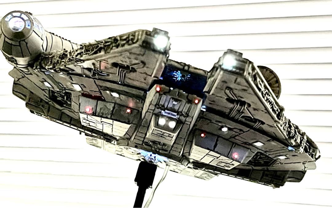 ぴっぴりん様確認用　バンダイ　ミレニアムファルコン　プラモデル　スターウォーズ