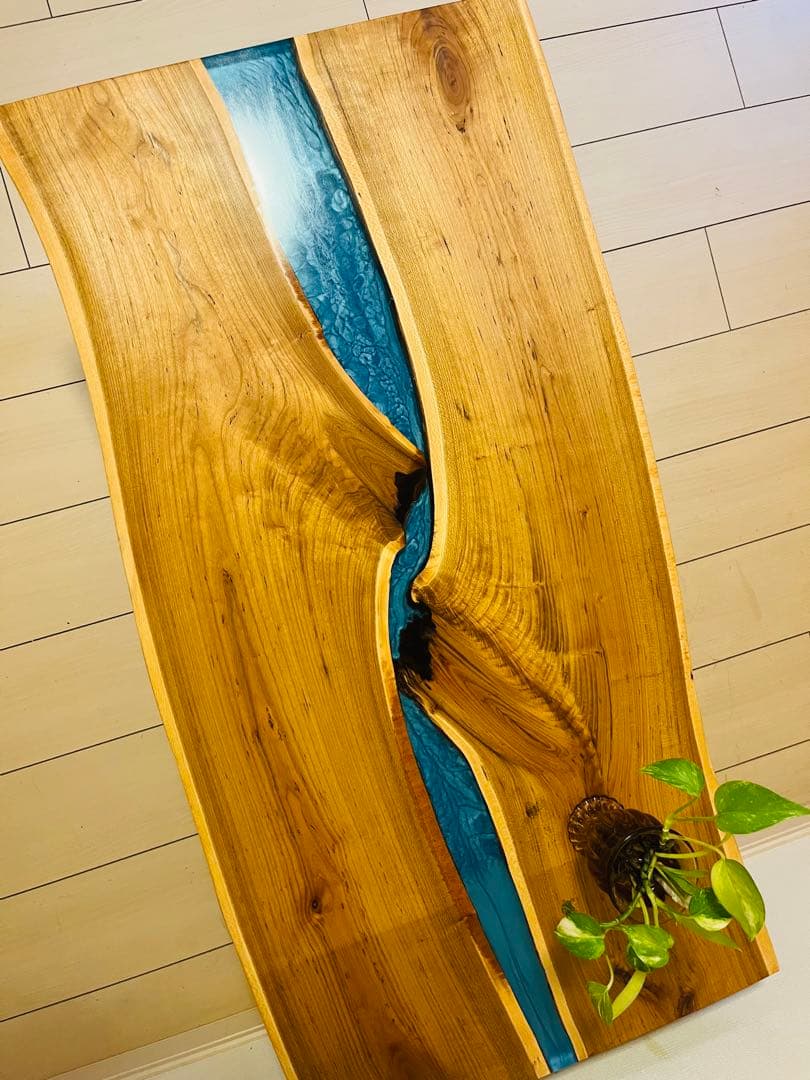 レジンテーブル　リバーテーブル　桜の木　ローテーブル アイアンテーブル