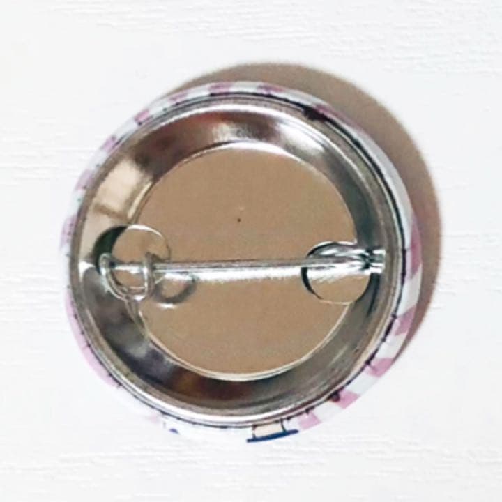 新品★アイナナ★おすわりぬいぐるみ★特典★缶バッジ★3点セット