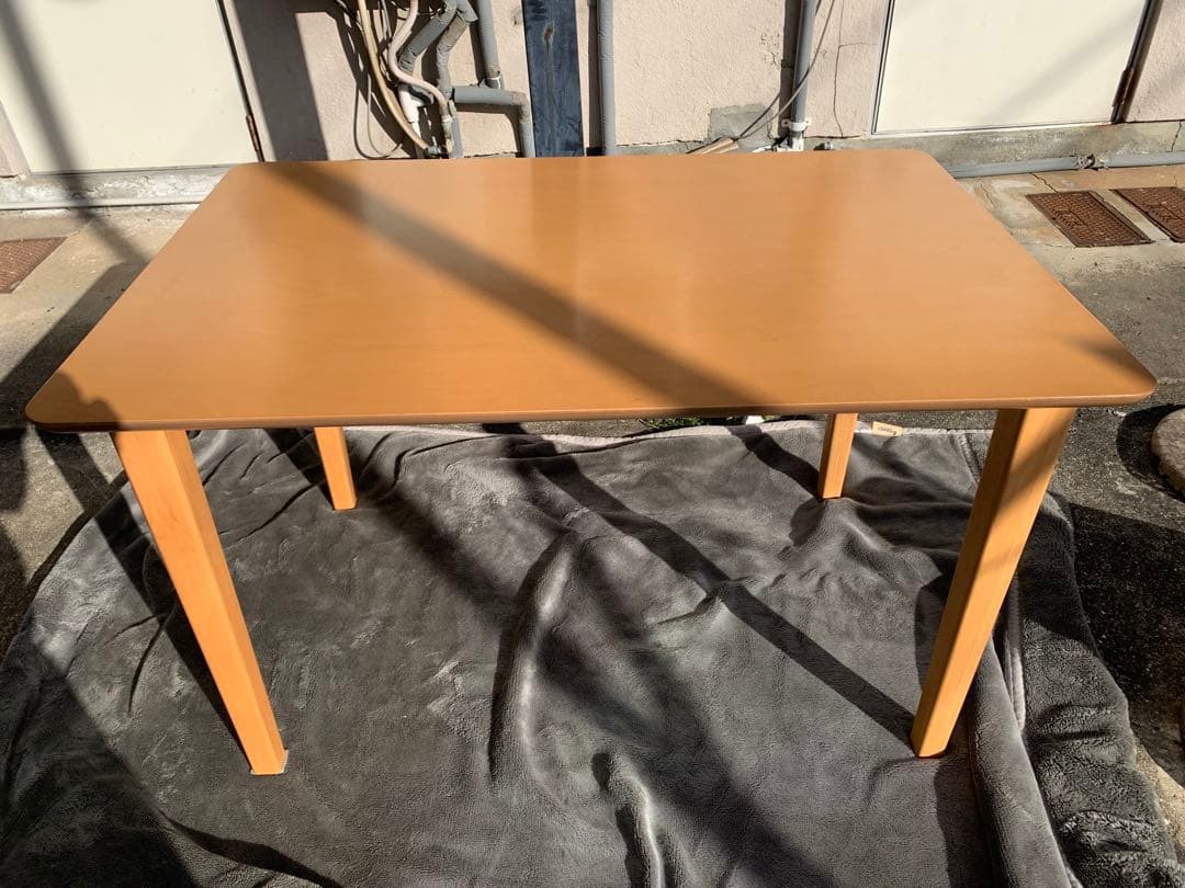 福岡市内配達無料　ダイニングテーブル　ニトリ　ナチュラル木目カラー　作業台