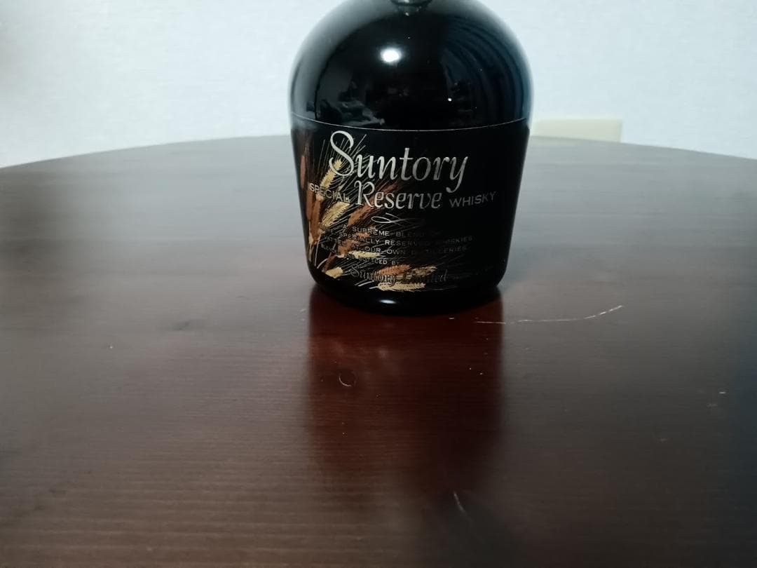 未開栓　特級 サントリーリザーブ 麦穂ラベル　Suntory ウィスキー 70