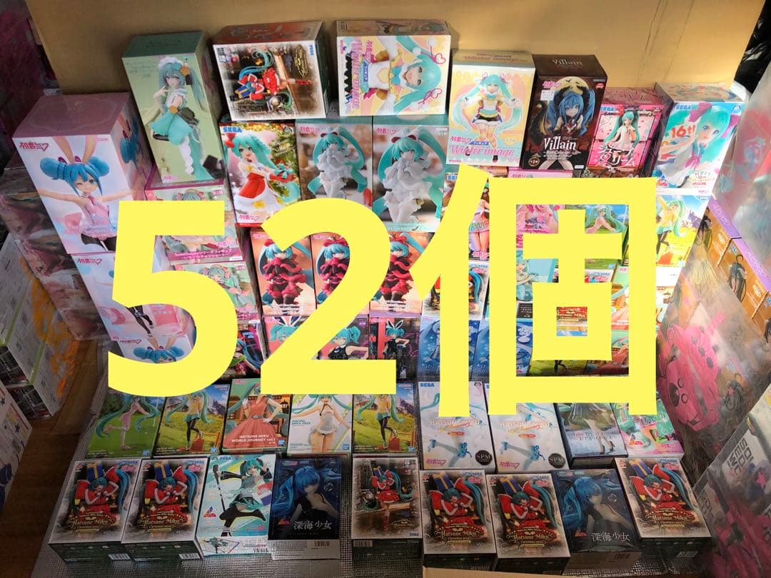 初音ミク　フィギュア　サンタ　ノエル　雪ミク　抹茶　バニー　天使　52個