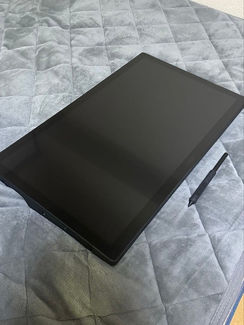 液タブ・ペンタブ Wacom Cintiq Pro 22 | DTH227 | 4K 120hz