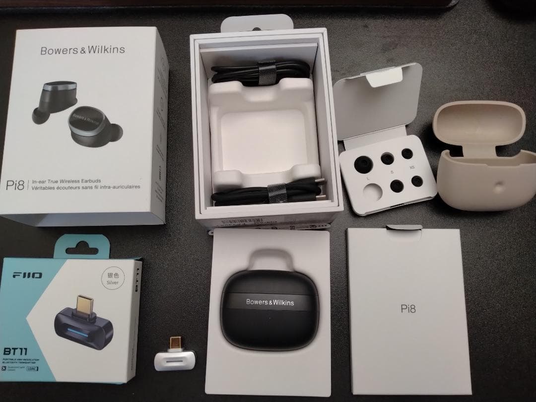 Fiio BT11とBowers & Wilkins b&w Pi8 ブラック