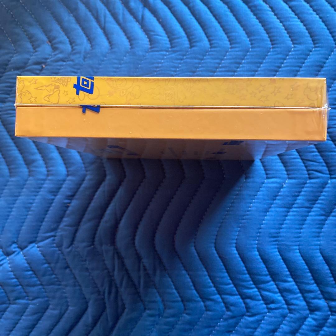 2025 Topps Chrome Labubu 1box　新品・未開封