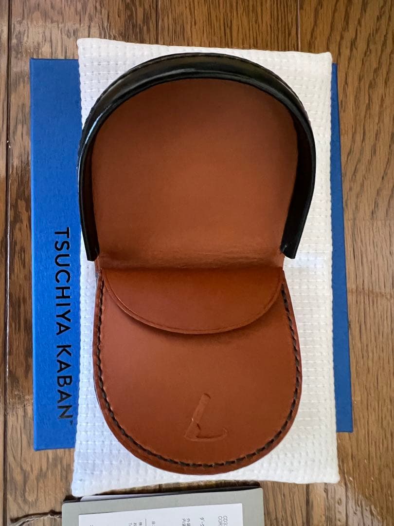 土屋鞄　コードバン 馬蹄型小銭入れ　グリーン