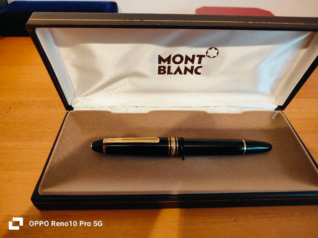 交渉可【送料込】Montblanc 万年筆 黒 金ペン先 ケース付き
