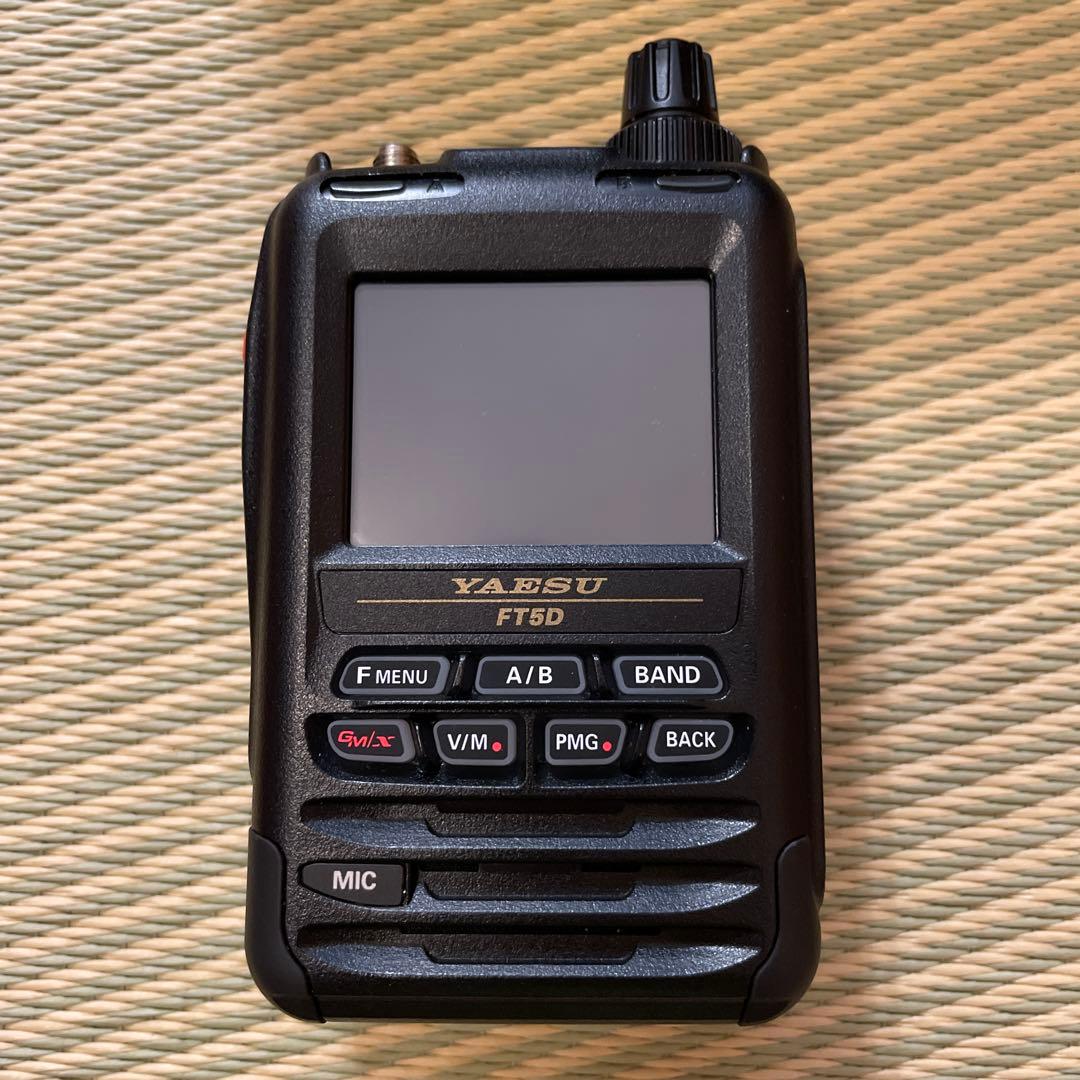 YAESU FT5D デュアルバンドトランシーバー　中古