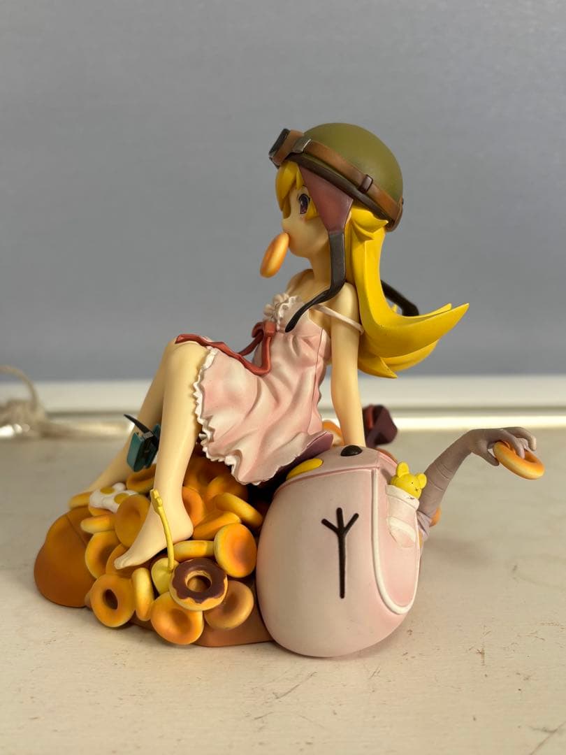 グッドスマイルカンパニー　忍野忍　フィギュア