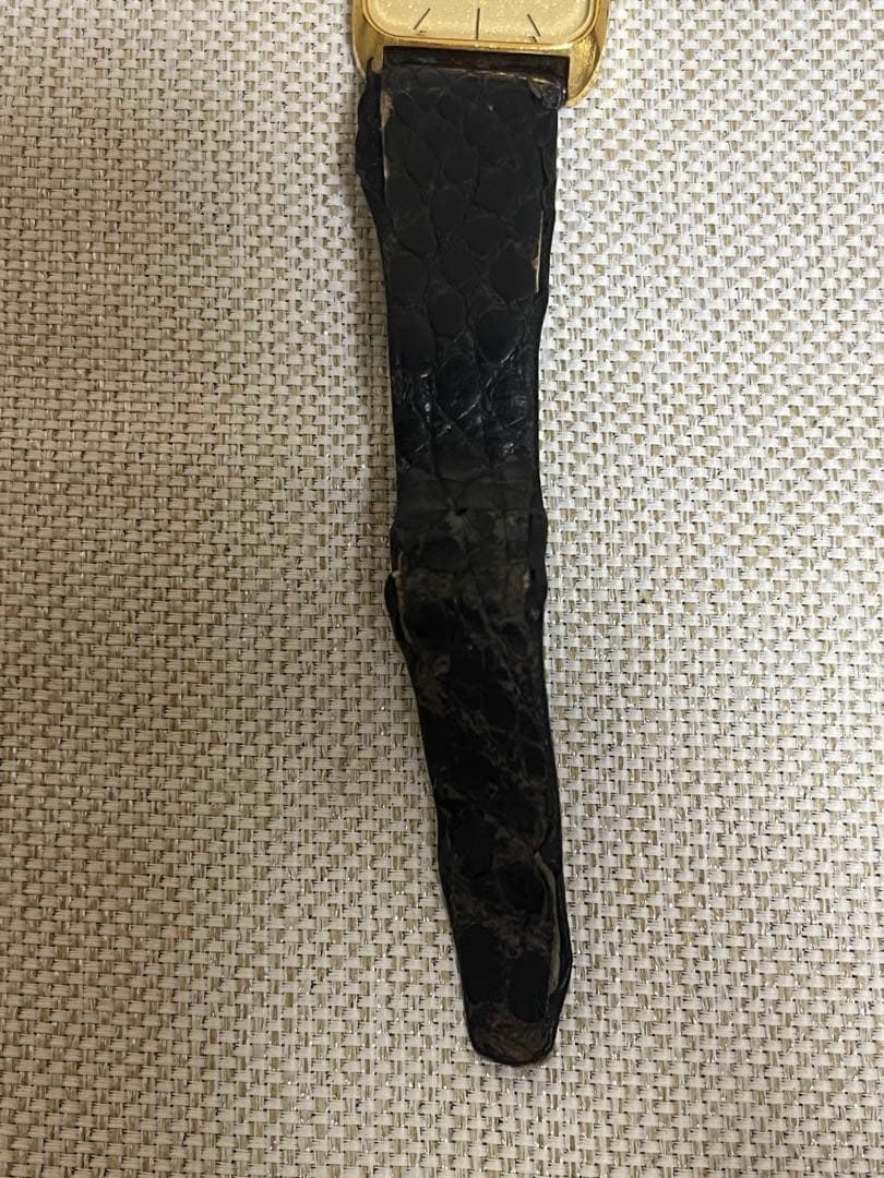 【希少】ロンジン クォーツ ゴールド ヴィンテージ 700 swiss 3678