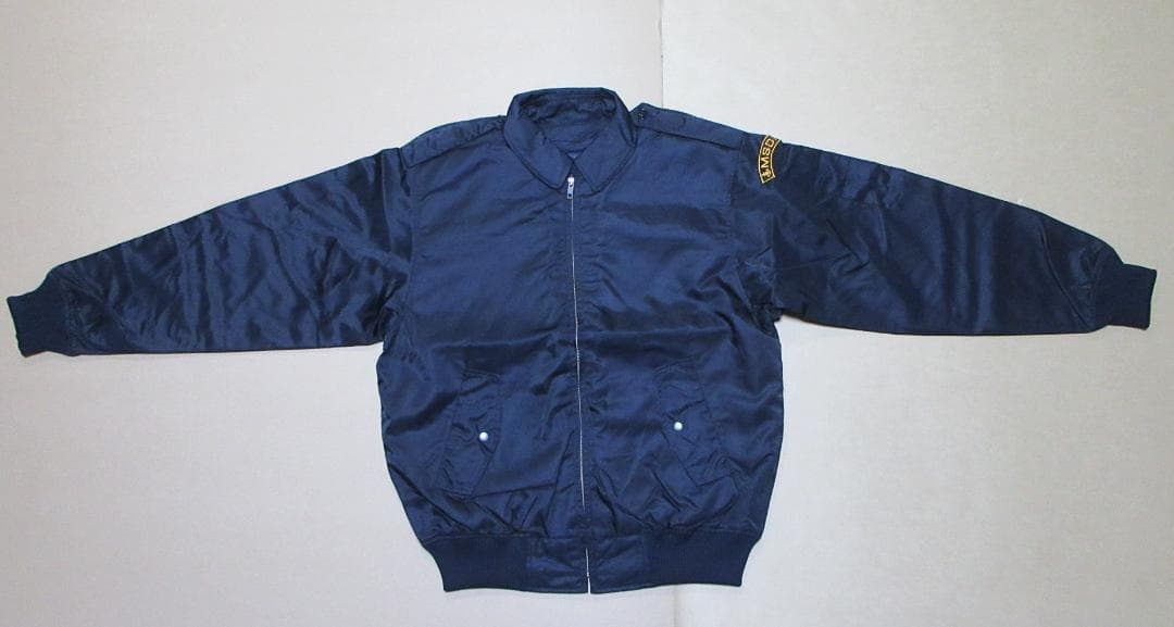 ２号　海上自衛隊のジャンパー（Mサイズ、市販品）