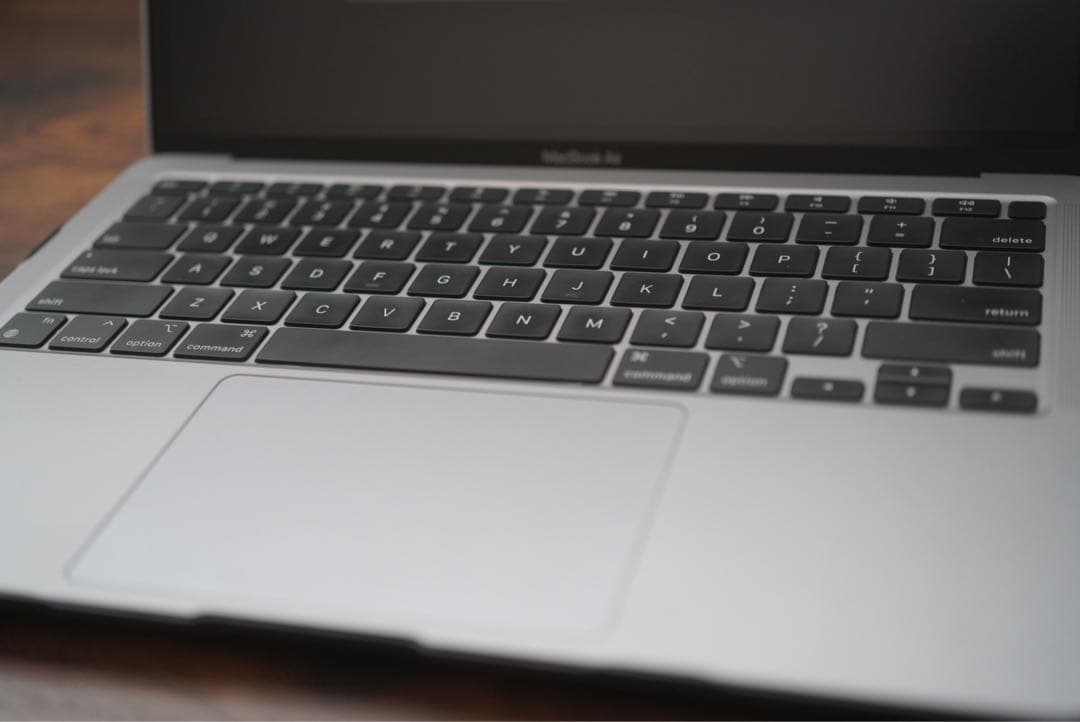 【美品】 Apple MacBook Air M1 16GB 1TB ケース付き