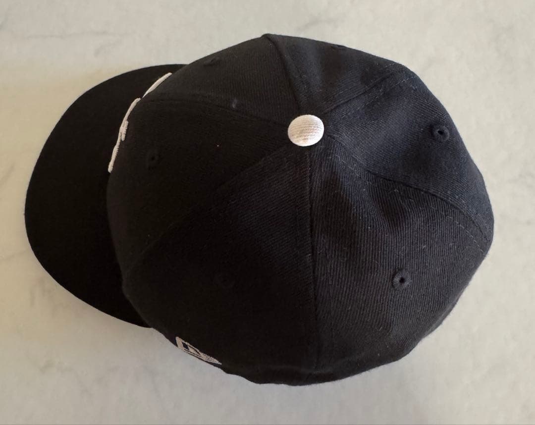 WTAPS 黒キャップ WT刺繍ダブルタップス