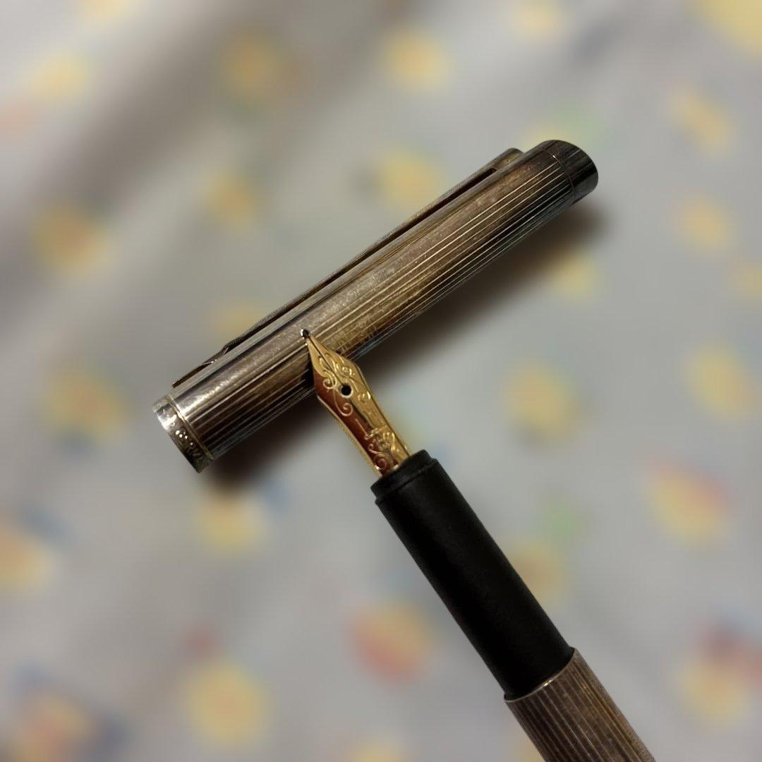 ダンヒル　シルバー dunhill ストライプ模様 万年筆