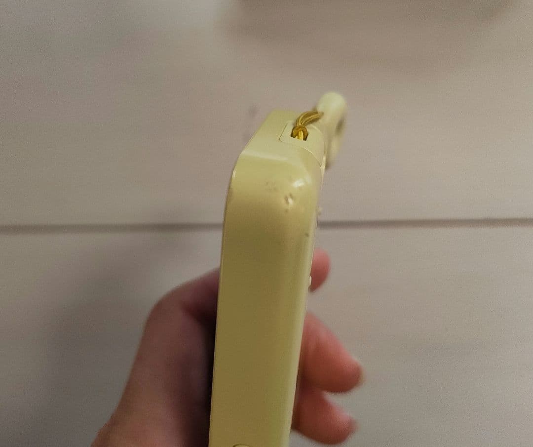 docomo キッズケータイ KY-41C 　イエロー　中古品