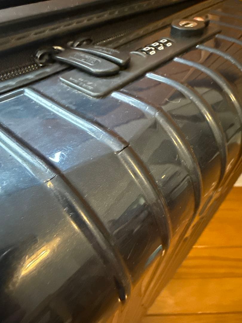 RIMOWA 機内持ち込みサイズ　ネイビー