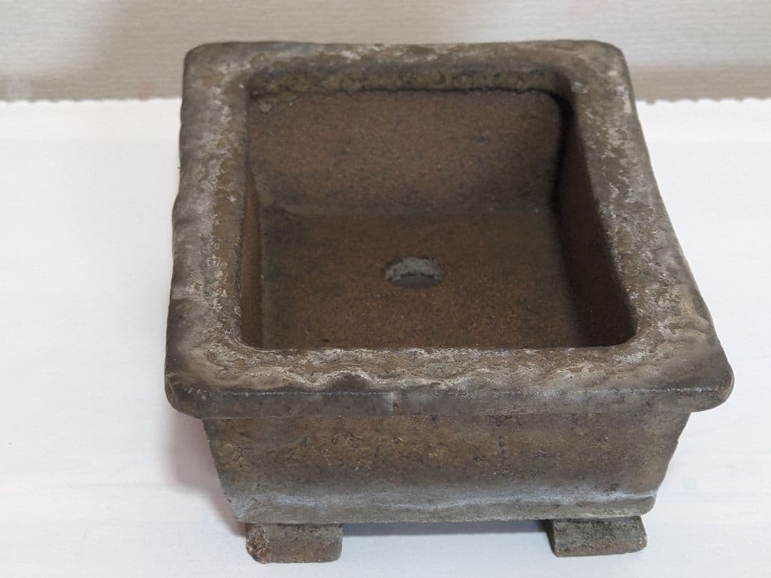 ♦小品盆栽鉢 辰山の釘彫り印 長方形四足ミニ盆栽鉢？中国 国内 古美術骨董品