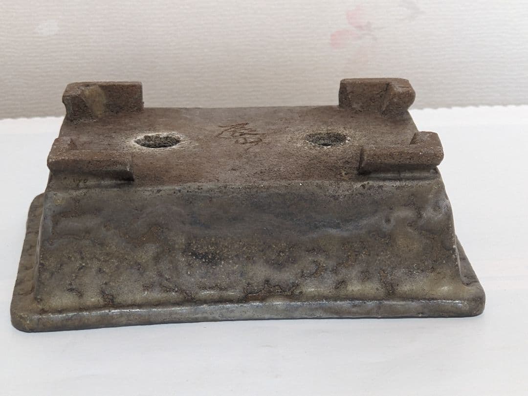 ♦小品盆栽鉢 辰山の釘彫り印 長方形四足ミニ盆栽鉢？中国 国内 古美術骨董品