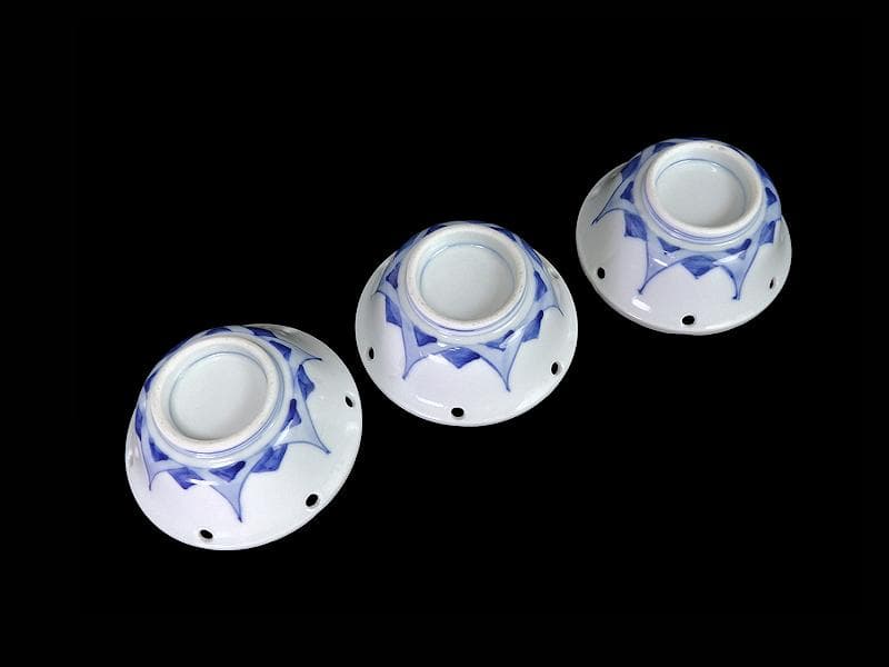 伊万里　染付　雪輪　東屋に山水の図　向付　３客　AS-fbts