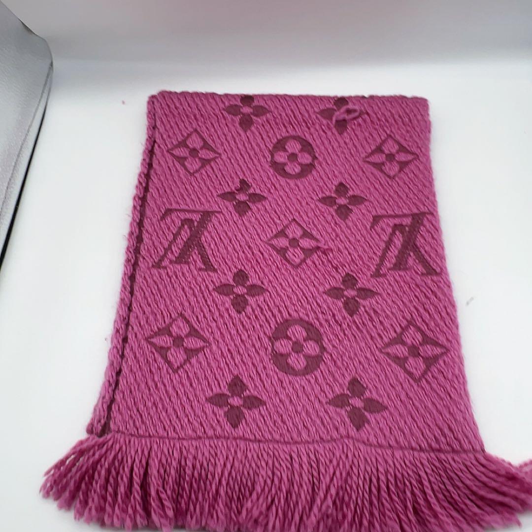 ルイヴィトン エシャルプ ロゴマニ マフラー モノグラム パープル M75503