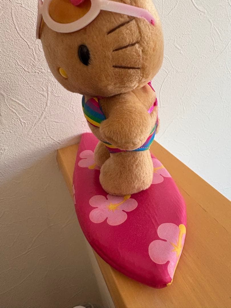 日焼け　ハローキティ　サーフィン　2001年　ぬいぐるみ