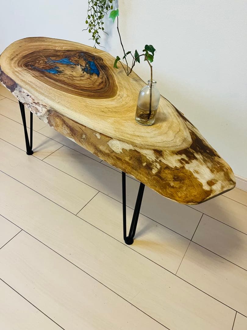 レジンテーブル　輪切りテーブル　一枚板テーブル　サイドテーブル