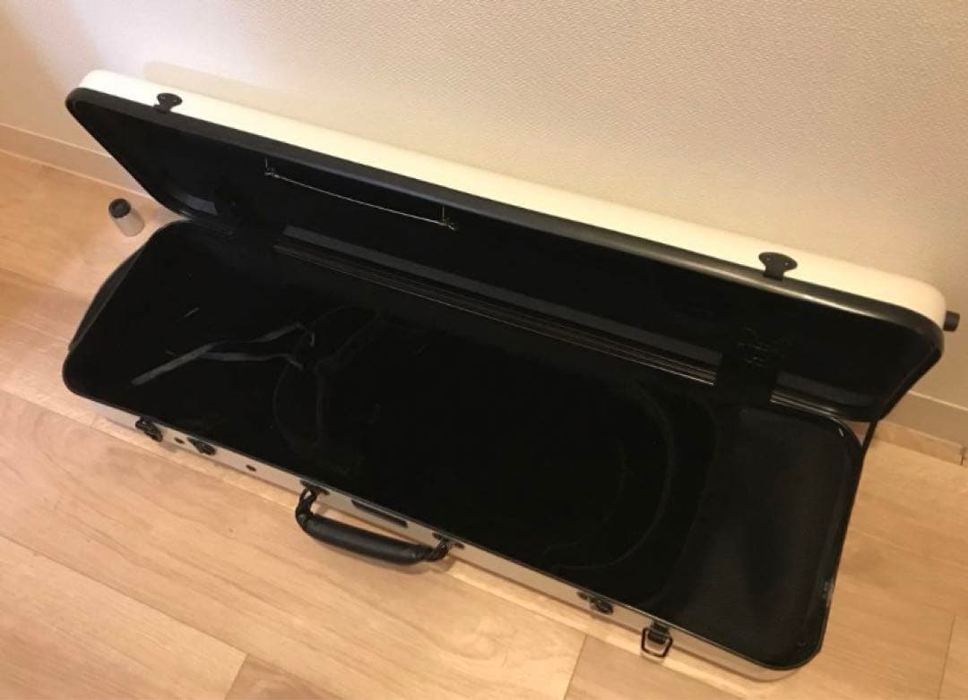 バイオリン ケース　ホワイト系　カーボンマック　白　(ケースのみ)