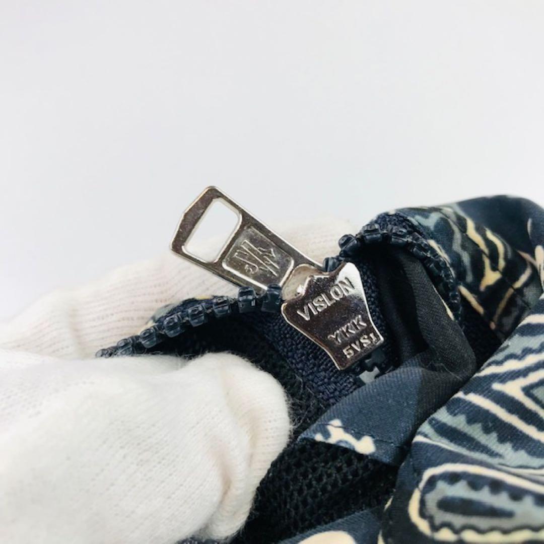 美品★モンクレール・ワッペン付 ペイズリー柄 スイムショーツ パンツ(S)