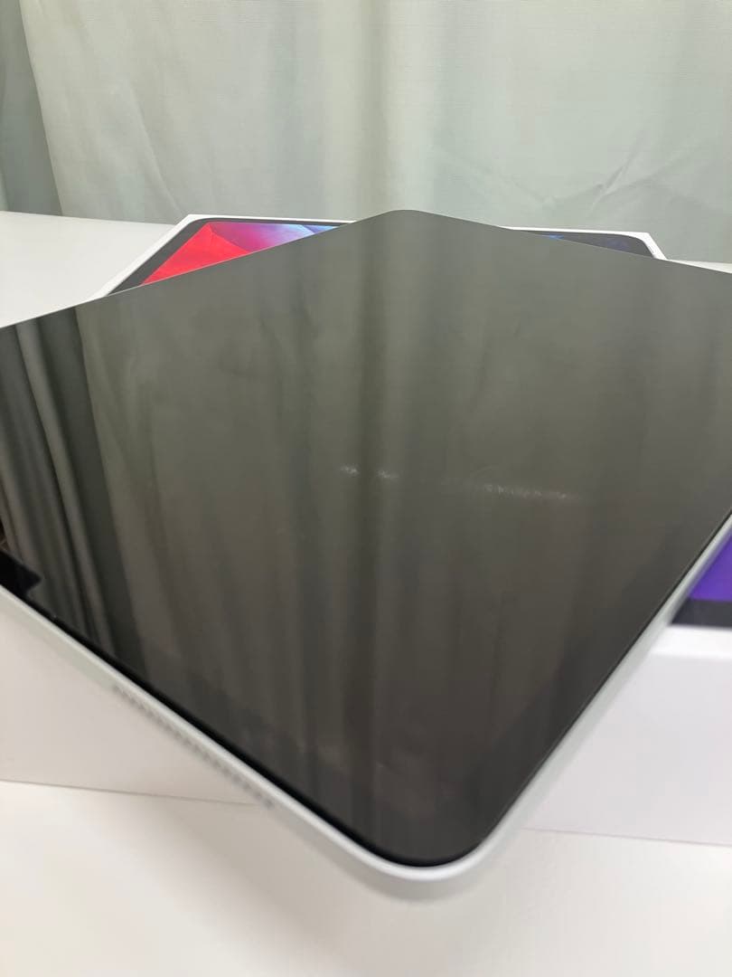 iPad Pro 12.9インチ第4世代WiFi128GBシルバー　付属品未使用