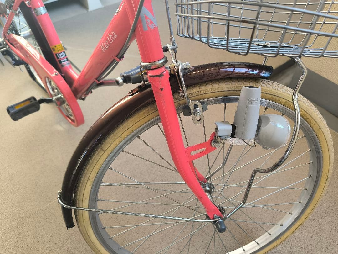 子供自転車　22インチ　シマノ6段変速