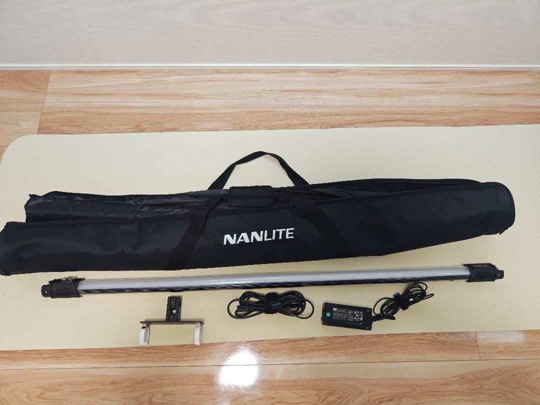 蛍光灯・電球 pavotube 30c