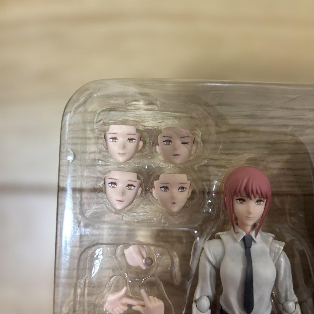 s.h.figuarts チェンソーマン マキマ　フィギュア　フィギュアーツ