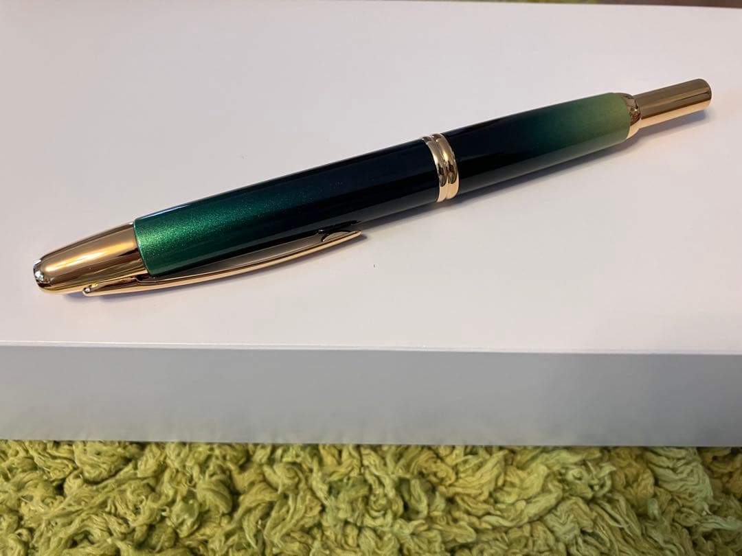 パイロット　キャップレス 万年筆 バンブーフォレスト　F字