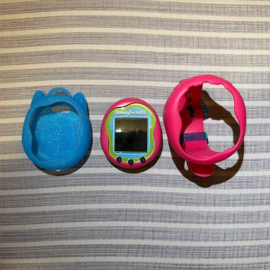 Tamagotchi Uni 【pink】たまごっちユニ【ピンク】 ※ケース付き