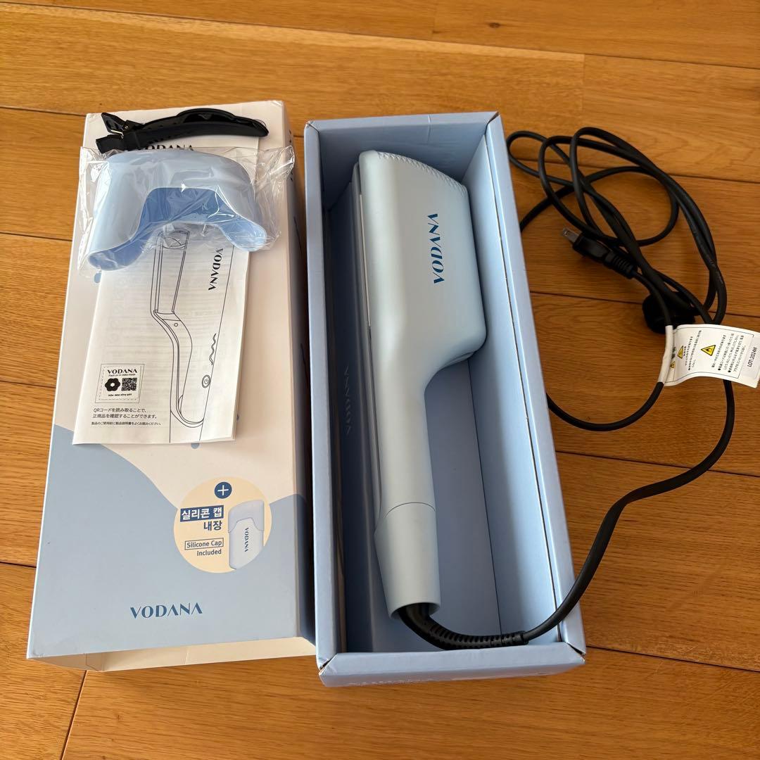 VODANA トリプルフローウェーブアイロン 40mm クリーミーブルー