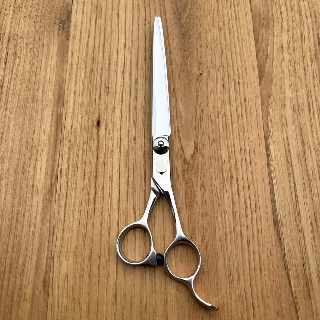 無銘　日本製　仕上げストレートシザー　8:2剣刃