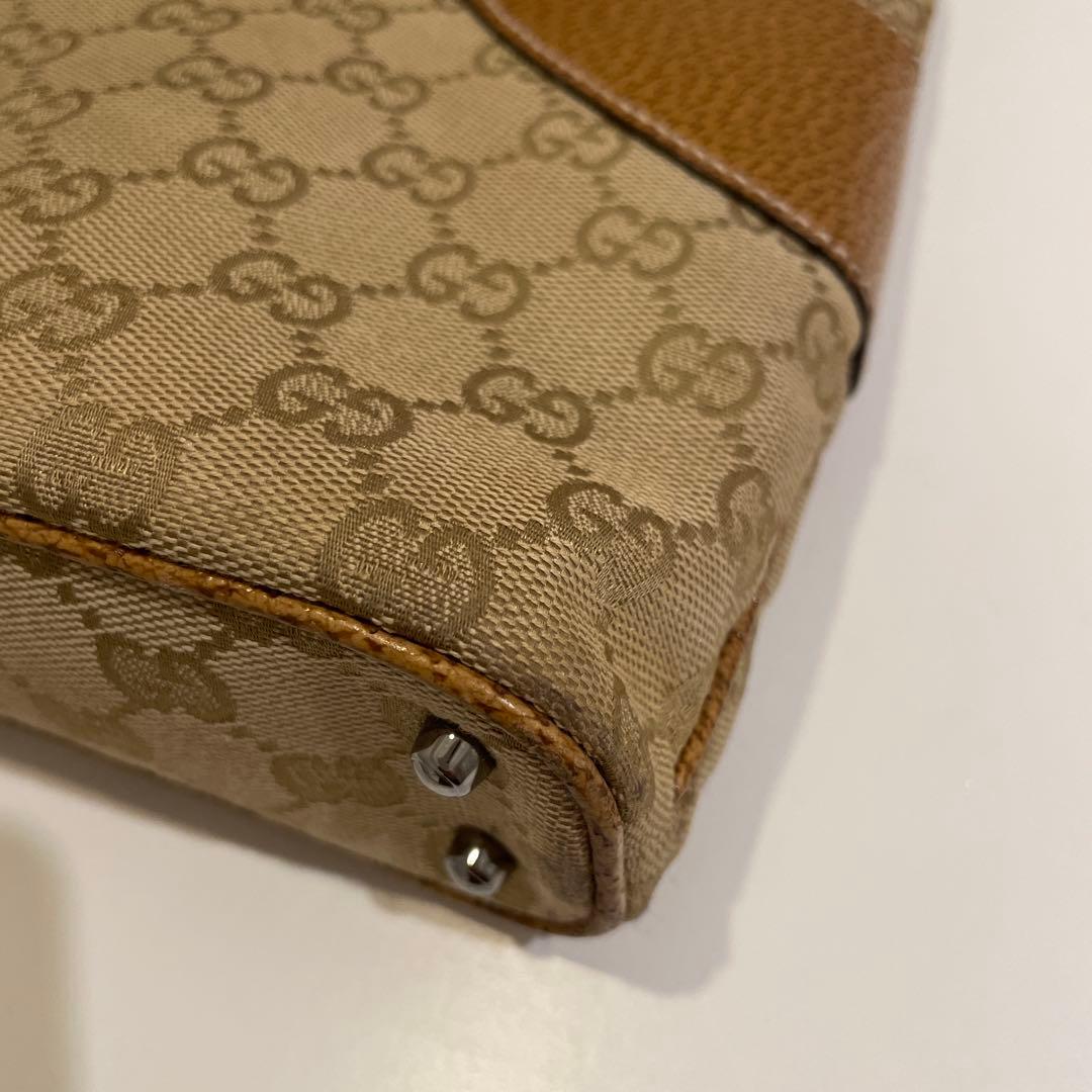 ぴょんしき様　グッチ　ショルダーバッグ