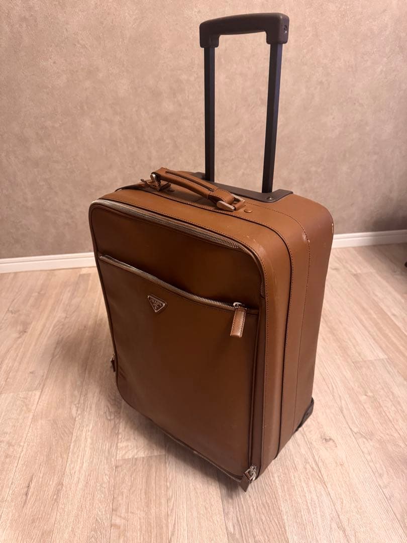 プラダPRADA 三角ロゴ　サフィアーノ　キャリーケース　ブラウン